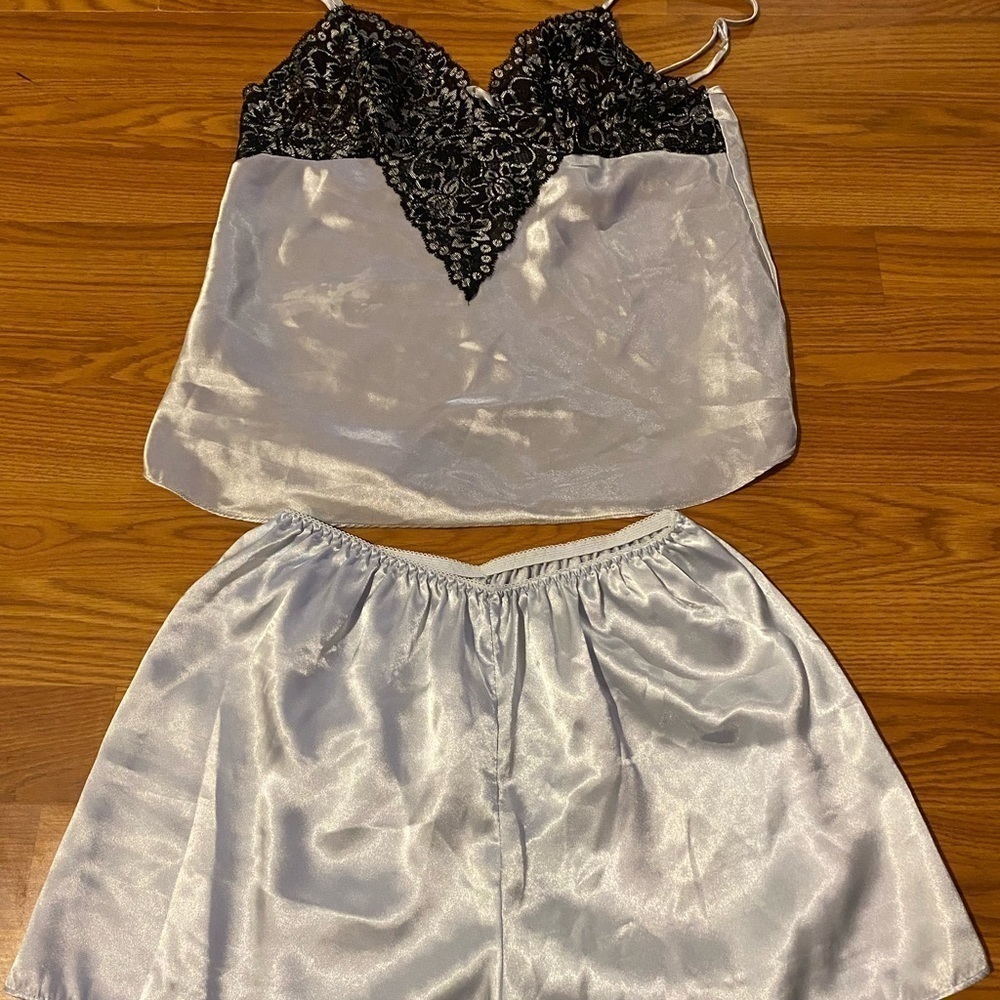Secret Treasures Sleepwear size Small (FC)